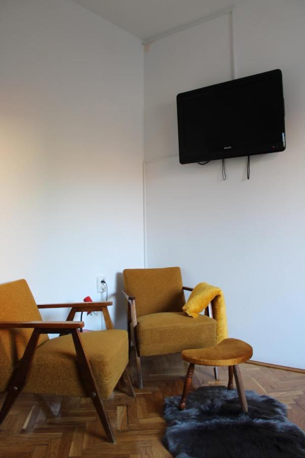 Studio Apartman Hinko Ðakovo Buitenkant foto